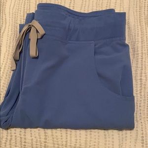 Figs Kade Cargo scrub pants